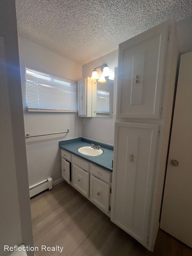 Building Photo - 4 br, 1 bath House - 1419BUENA VISTA