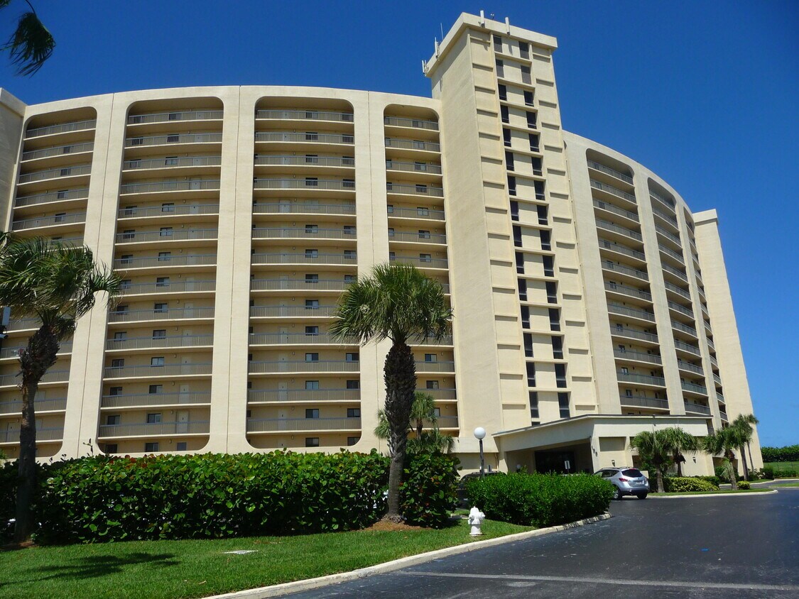 Foto principal - 100 Ocean Trail Way