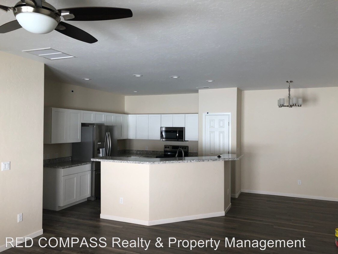 Building Photo - 615 Canyon Vista Way