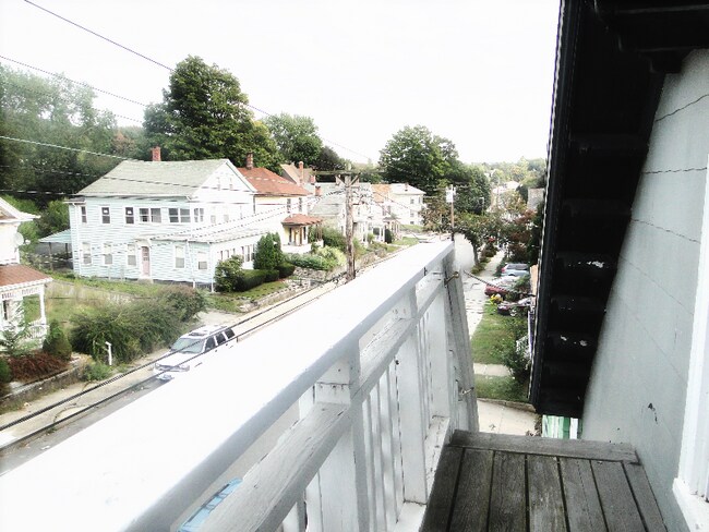 Foto del edificio - 112 McKinley Ave