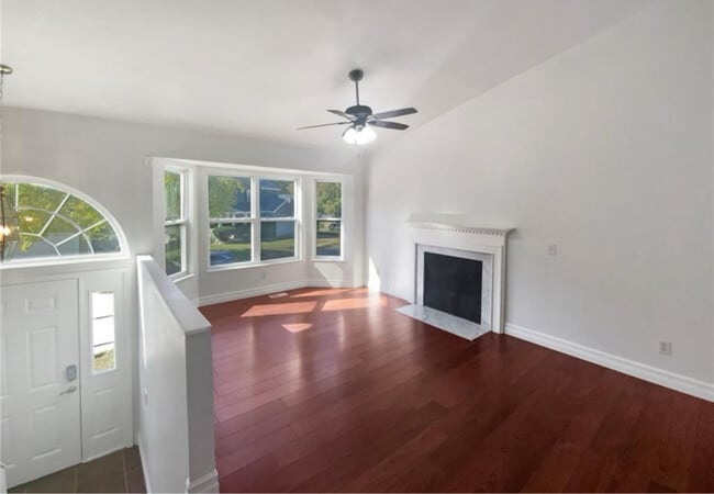 Building Photo - 747 Highland Ave