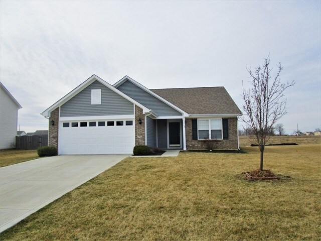 Primary Photo - 2562 Bluewood Way