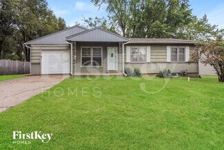 Building Photo - 400 NE Frst Ave