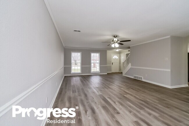 Building Photo - 4548 Bayhill Dr