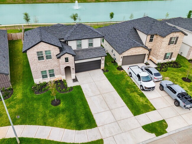 Foto del edificio - 3930 Winterbourne Wy