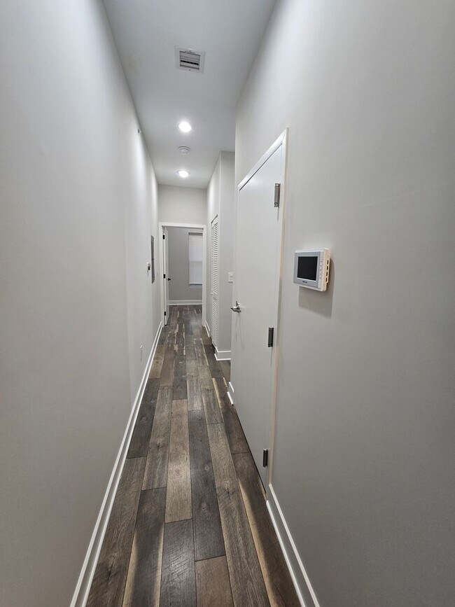 Foto del edificio - 811 S 5th St