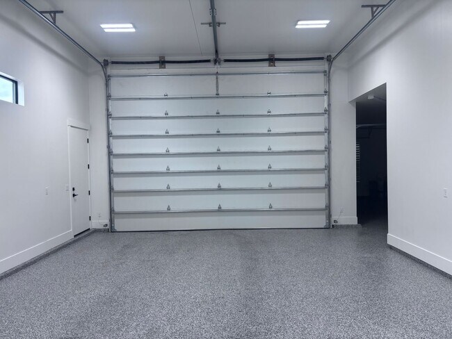 Foto del edificio - Gorgeous single story with RV Garage in Majestic Fields