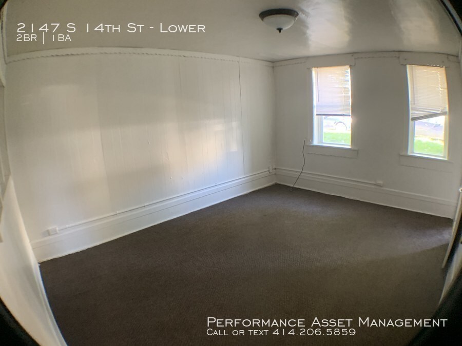 Cozy Southside 2BR Lower Available NOW!! Apartment for Rent in