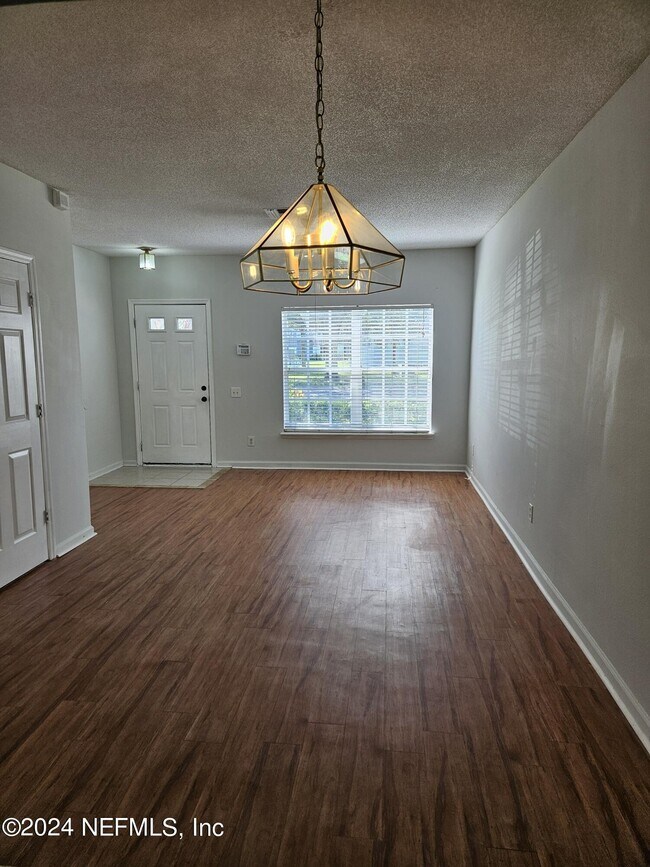 12311 Kensington Lakes Dr Unit 1102, Jacksonville, FL 32246 Condo for