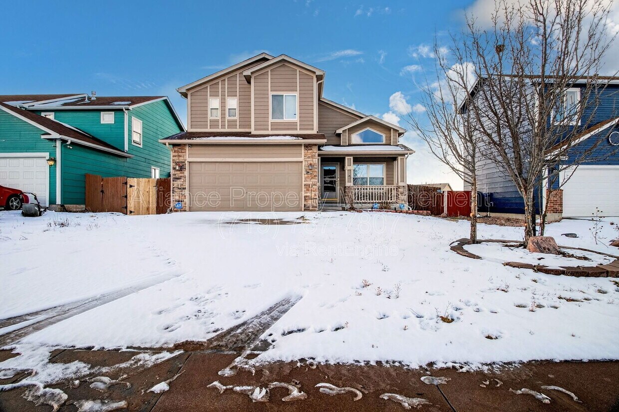 Photo - 8131 Oliver Rd