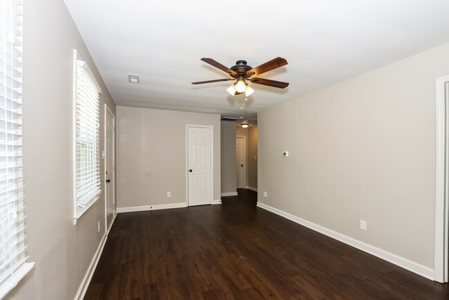 Building Photo - 1717 Purser Dr
