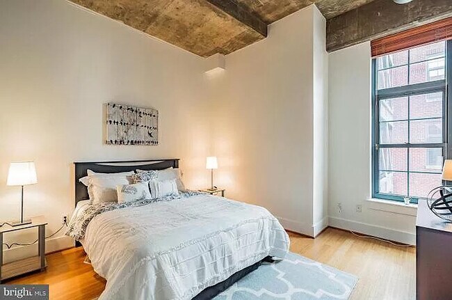 Foto del edificio - 2328 Champlain St NW