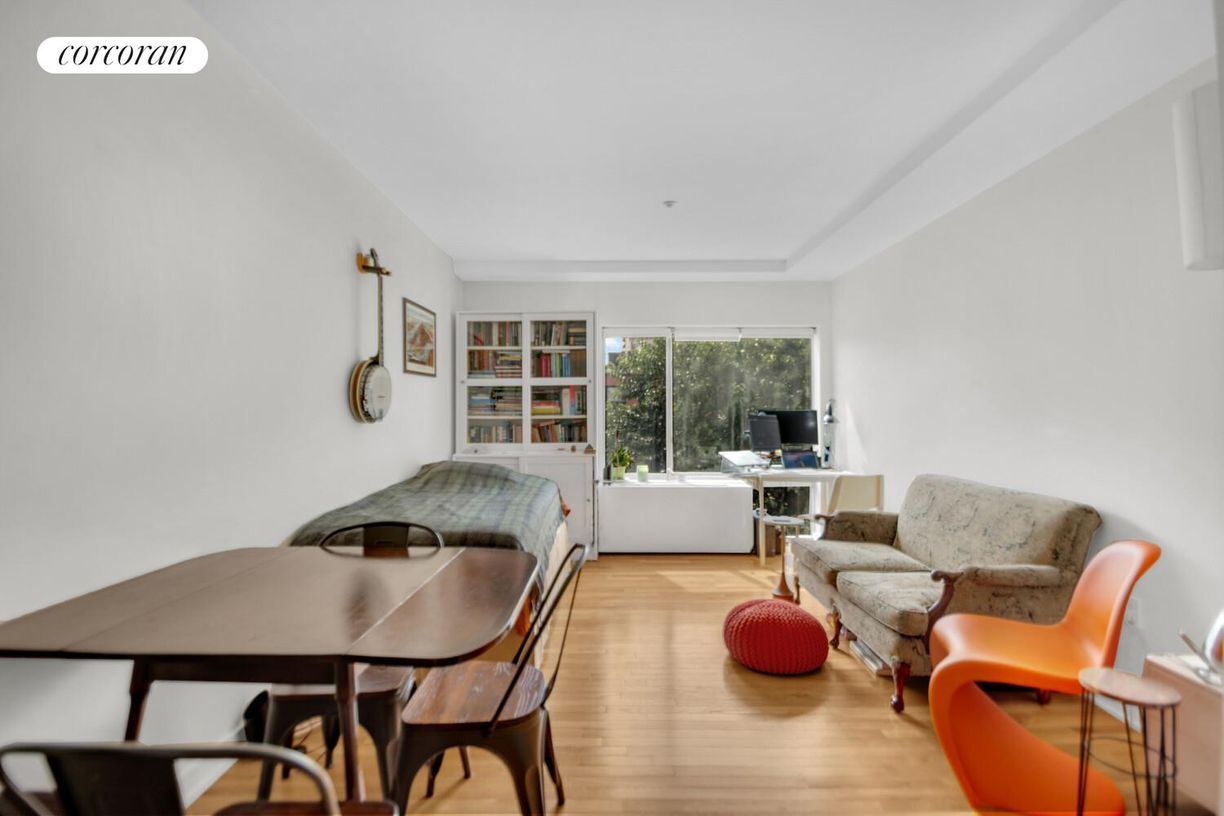 Foto principal - 152 E 118th St