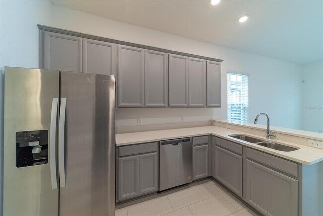 Foto del edificio - 1524 Astoria Arbor Ln