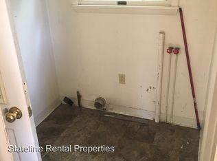 Building Photo - 808 5th St