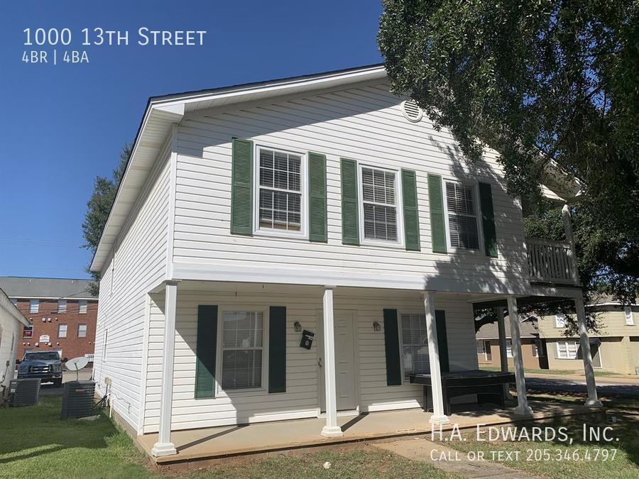 Foto principal - 1000 13th St