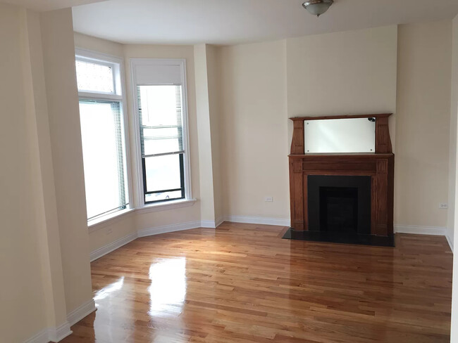 Foto del edificio - 2812 N Lincoln Ave