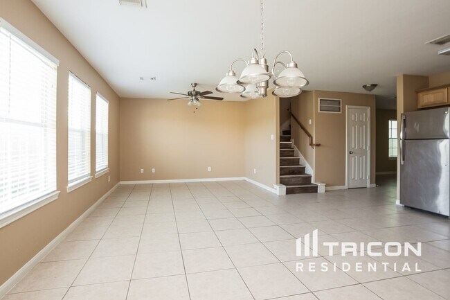 Building Photo - 6128 Silver Leaf Drive League City TX
