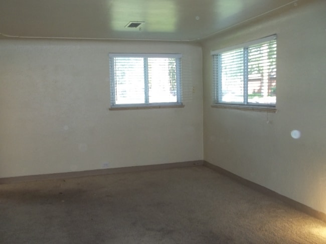 Photo - 410 E Kentucky Ave Townhome