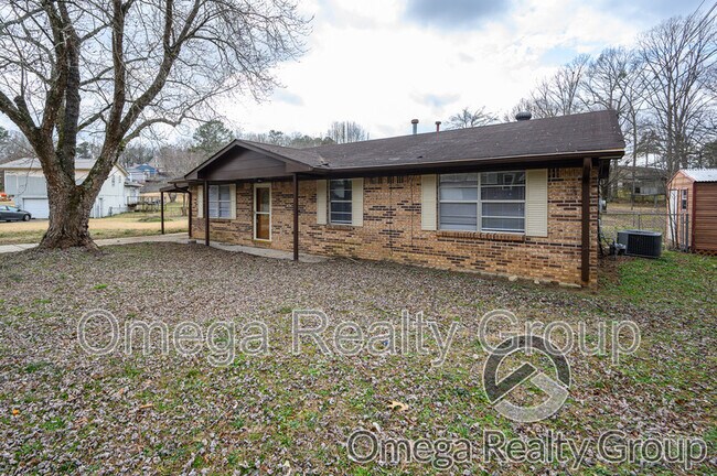 Foto del edificio - 6021 Dewey Heights Rd