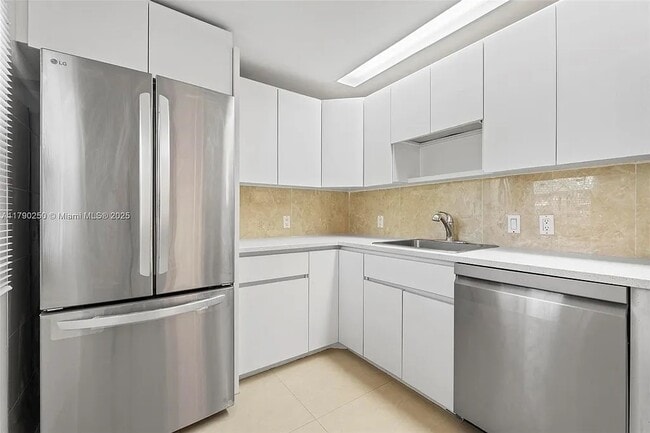 Foto del edificio - 3401 N Country Club Dr