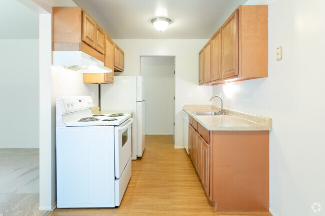 2HAB, 1BA - 900 ft² - Ashbury Place Apartments