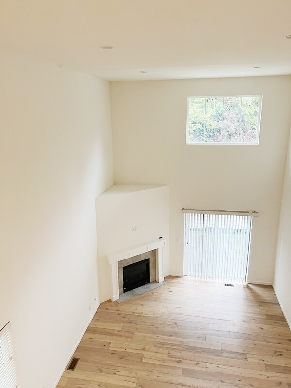 Foto del edificio - 920 E Old Ranch Rd