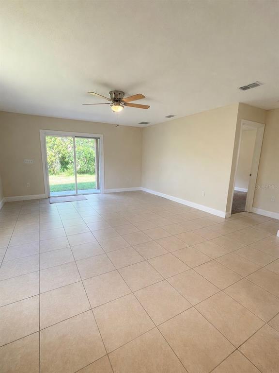 Building Photo - 642 Heraldo Ct
