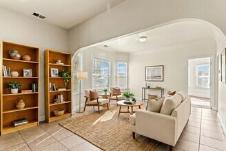 Building Photo - 518 W MacArthur Blvd