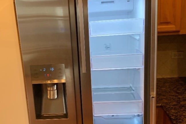 Showcase for easy access - 722 W Addison St
