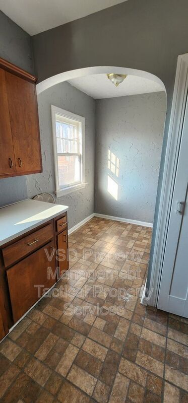 Foto del edificio - 14717 Milverton Rd