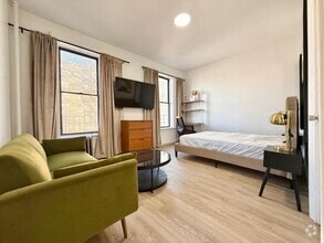 Building Photo - Furnished room/NOT APARTMENT