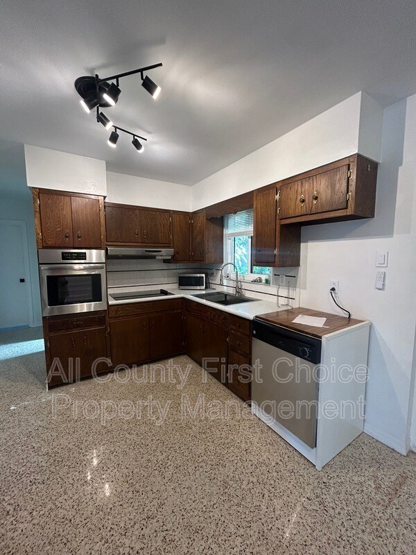 Foto del edificio - 2819 53rd St N