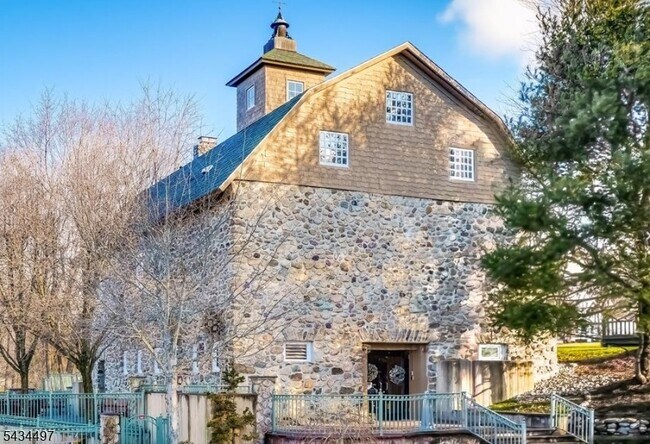 Foto del edificio - 1023 Castle Rd