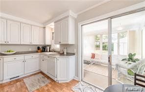 Foto del edificio - 8511 Yale St