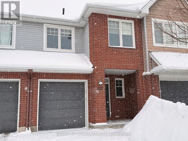 Building Photo - 412 Stalwart Crescent