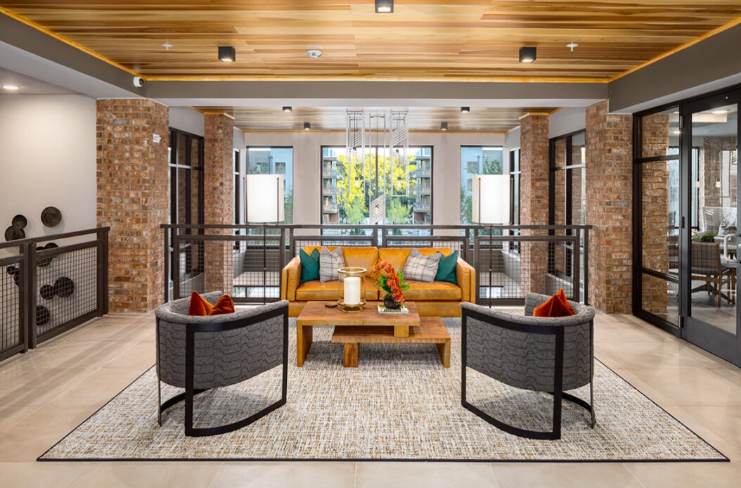 Foto principal - 2048 Bolton Dr NW
