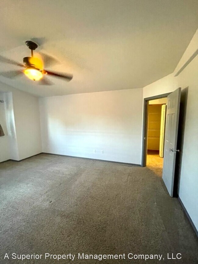 Foto del edificio - 3 br, 2 bath House - 2925 NE Pinnacle Pl.