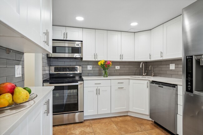 Foto del edificio - 425 W Grant Pl