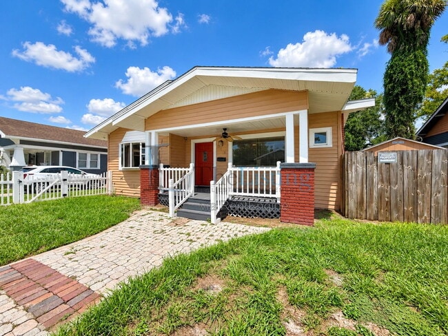 Photo - 916 East 25th Avenue House