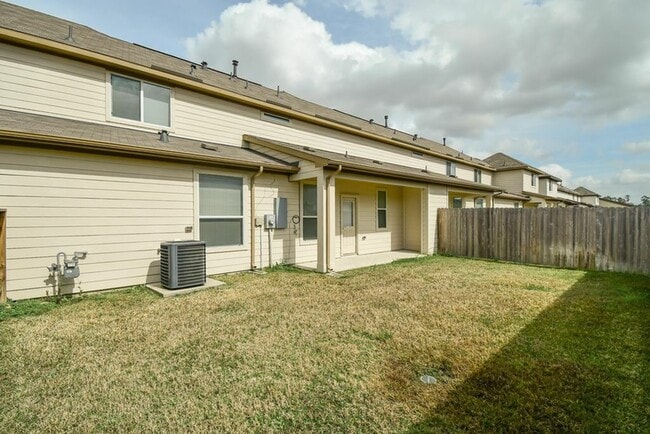 Building Photo - 12322 Dona Lane