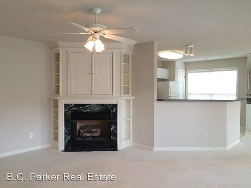 Building Photo - 2221 Delaney Dr