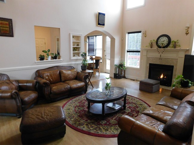 Foto del edificio - 8 Cobble Creek Rd
