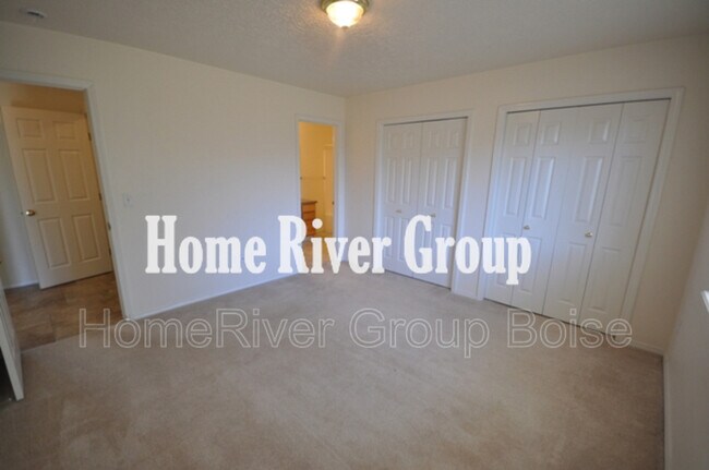 Building Photo - 3908 Groveton St