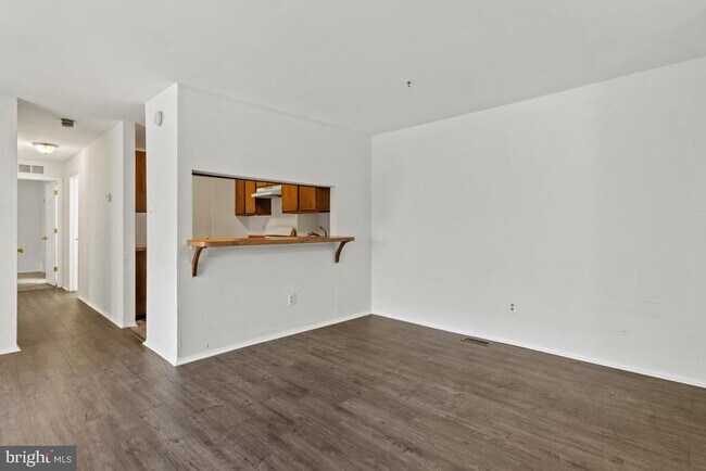 Building Photo - 1211 Braxton Ct