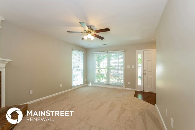 Foto del edificio - 8008 Leisure Ln