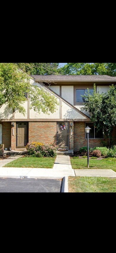 Primary Photo - 3260 Brookview Way