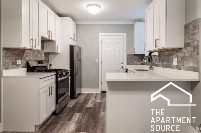 Building Photo - 2131 W Giddings St