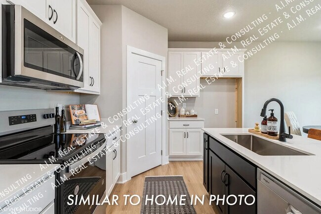 Foto del edificio - 3212 NE Fawn Ln