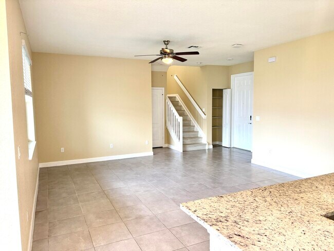 Foto del edificio - 7962 NW Greenbank Cir